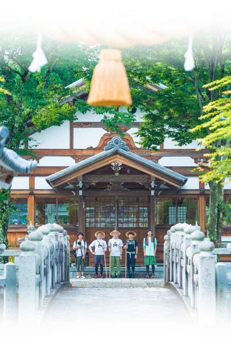 山イメージ 白山中居神社