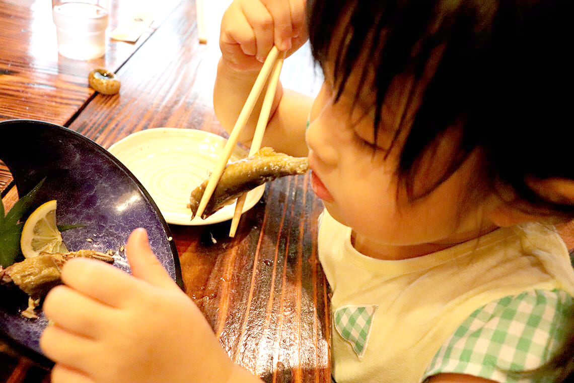 夏休みに出かけたい！ 子どもが喜ぶ郡上の川遊び&「ヤナ」_15