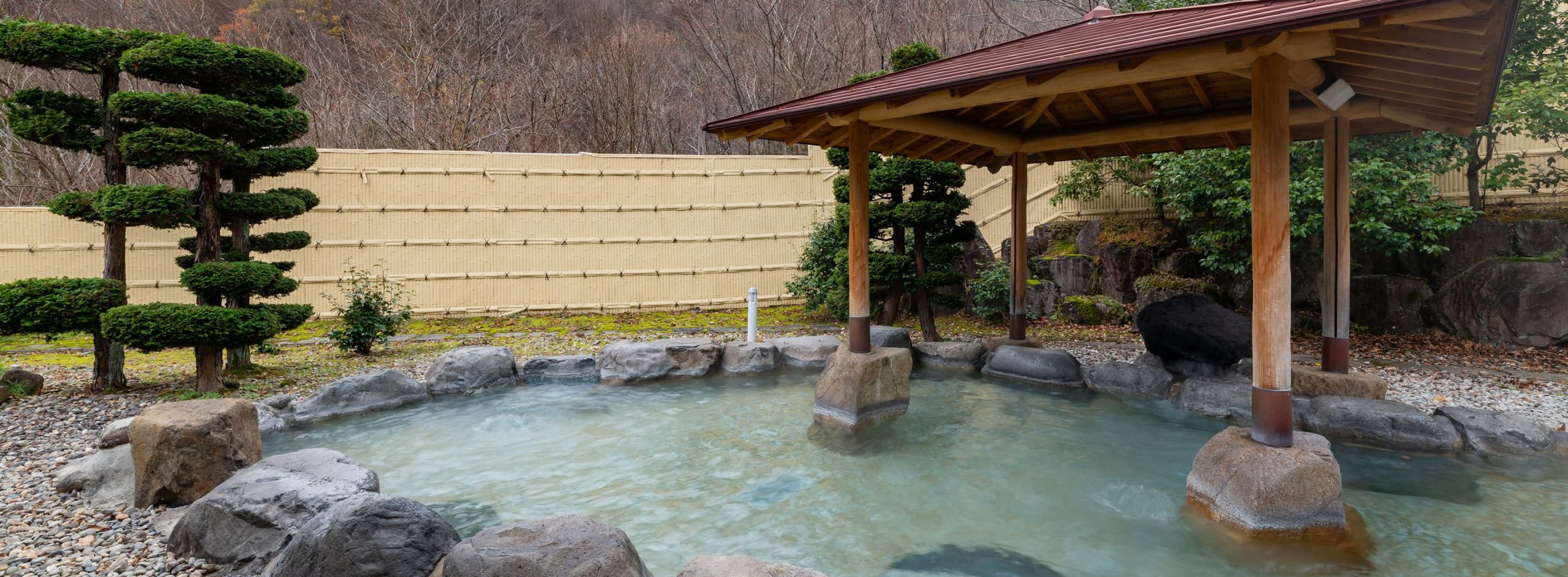 せせらぎ街道・めいほう高原紅葉狩りコース「温泉と、おいしいものと良い景色。明宝エリアをぐるっとドライブ」