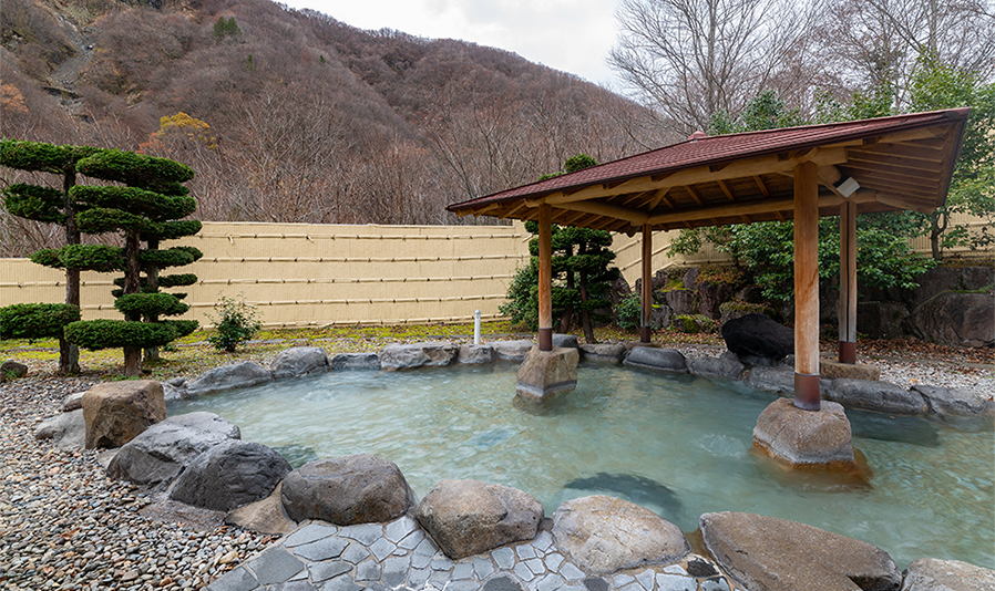 せせらぎ街道・めいほう高原紅葉狩りコース「温泉と、おいしいものと良い景色。明宝エリアをぐるっとドライブ」